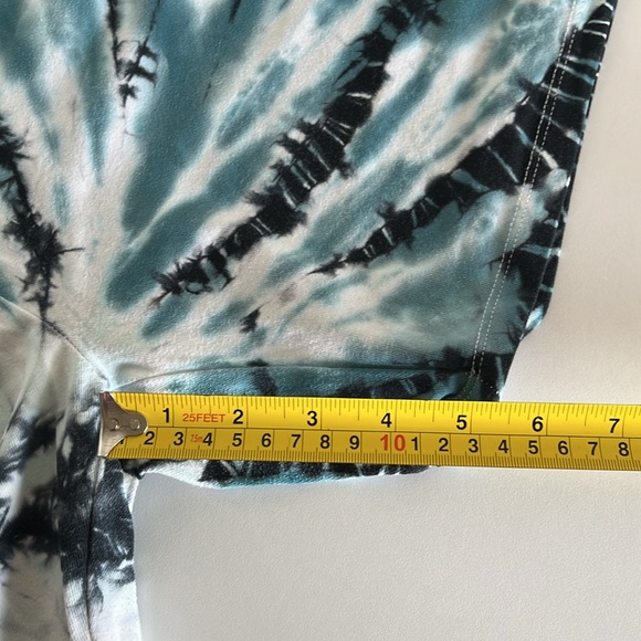 Garage Tie-Dye 5” Bike Shorts - Picture 5 of 5